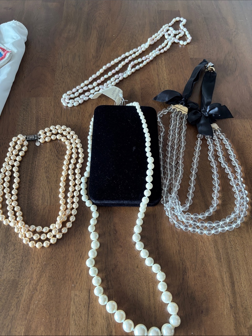 Classic Ivory Pearl Necklace - Women Jewelry set of 4